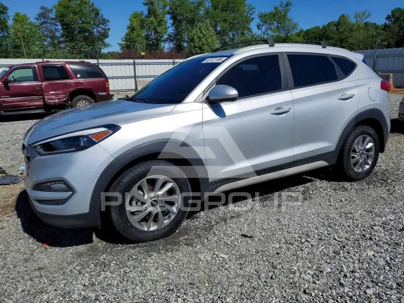 2017 Hyundai Tucson photo