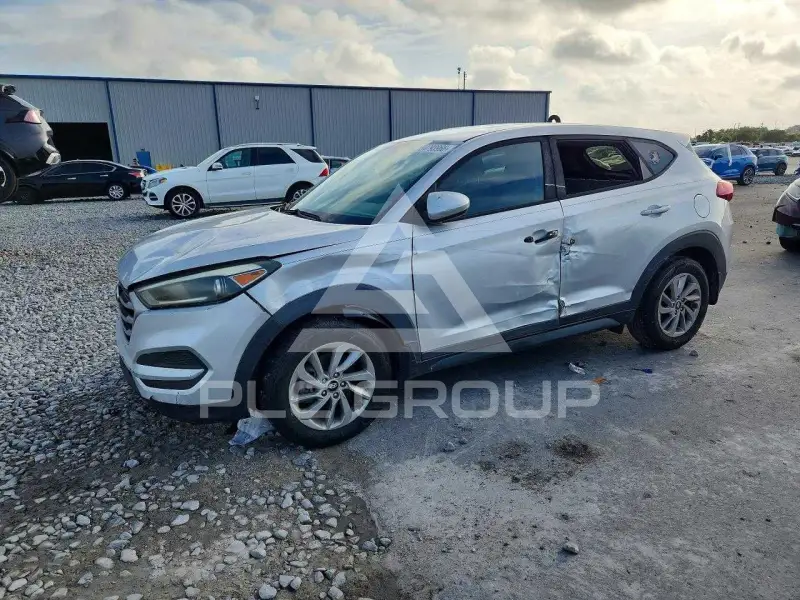 2017 Hyundai Tucson photo