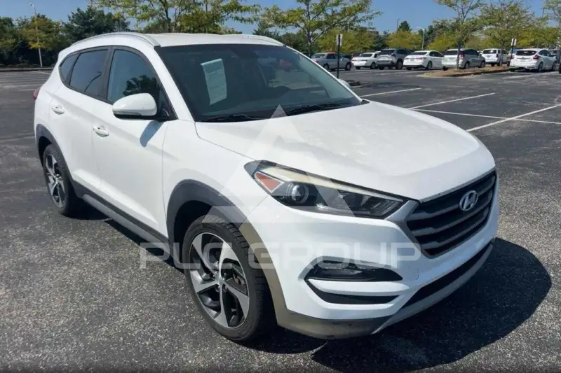 2017 Hyundai Tucson photo