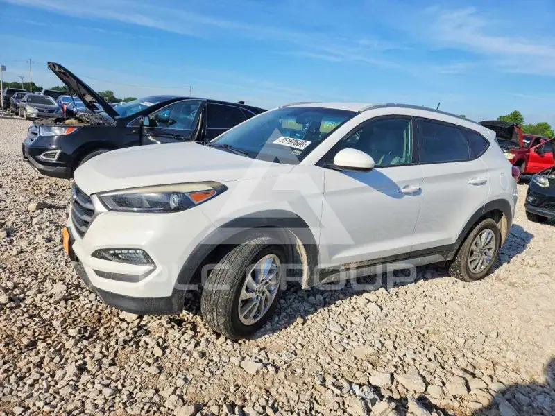 2017 Hyundai Tucson photo