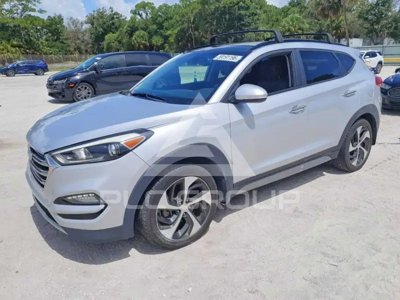 2017 Hyundai Tucson photo