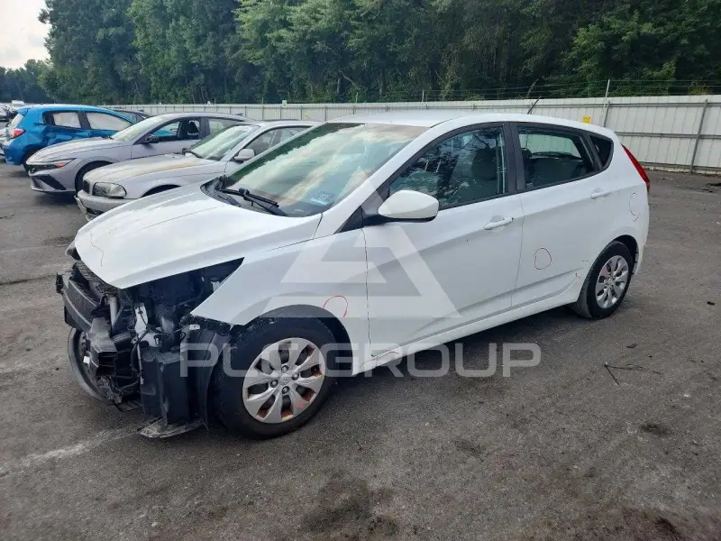 2017 Hyundai Accent photo