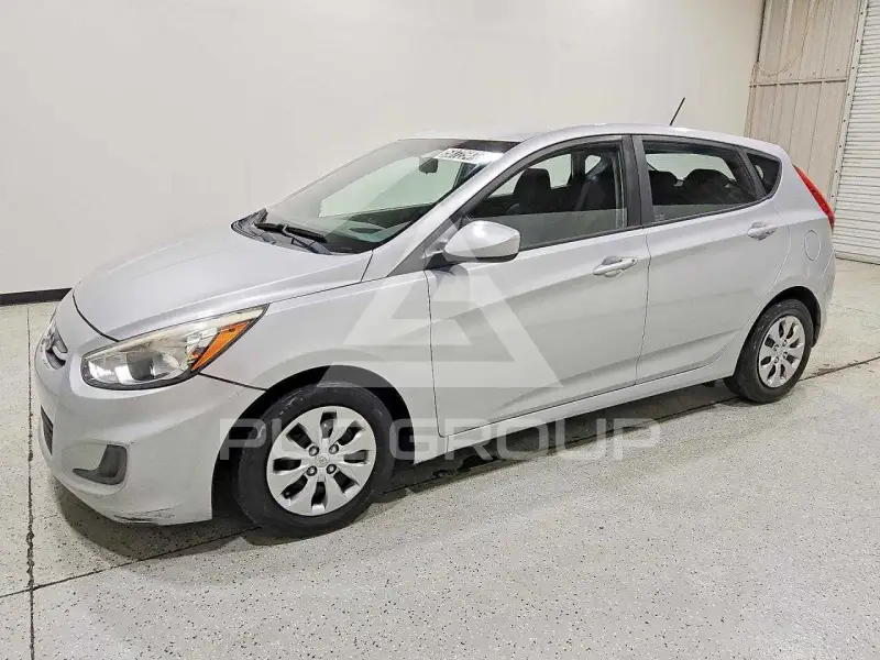 2017 Hyundai Accent photo