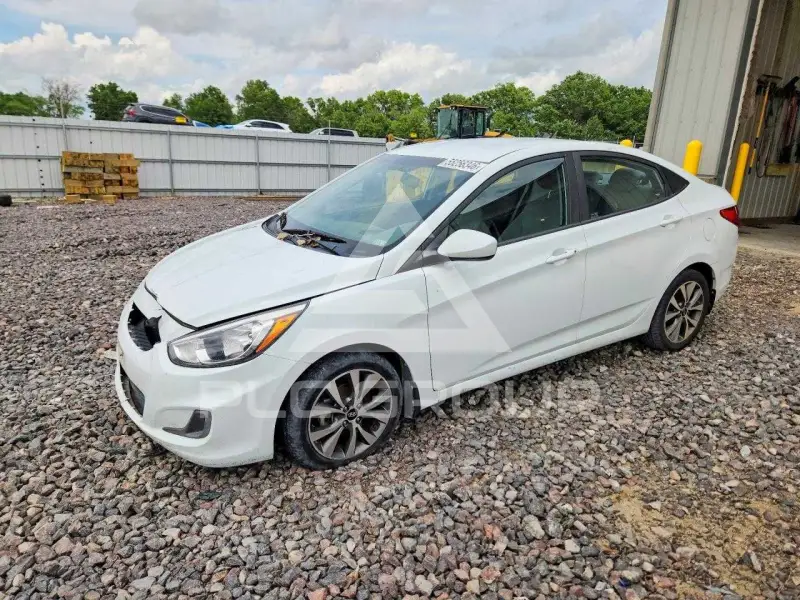 2017 Hyundai Accent photo