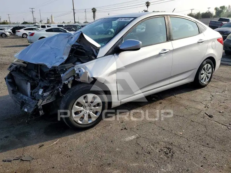 2017 Hyundai Accent photo