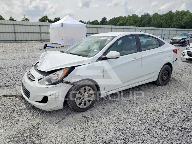 2017 Hyundai Accent photo