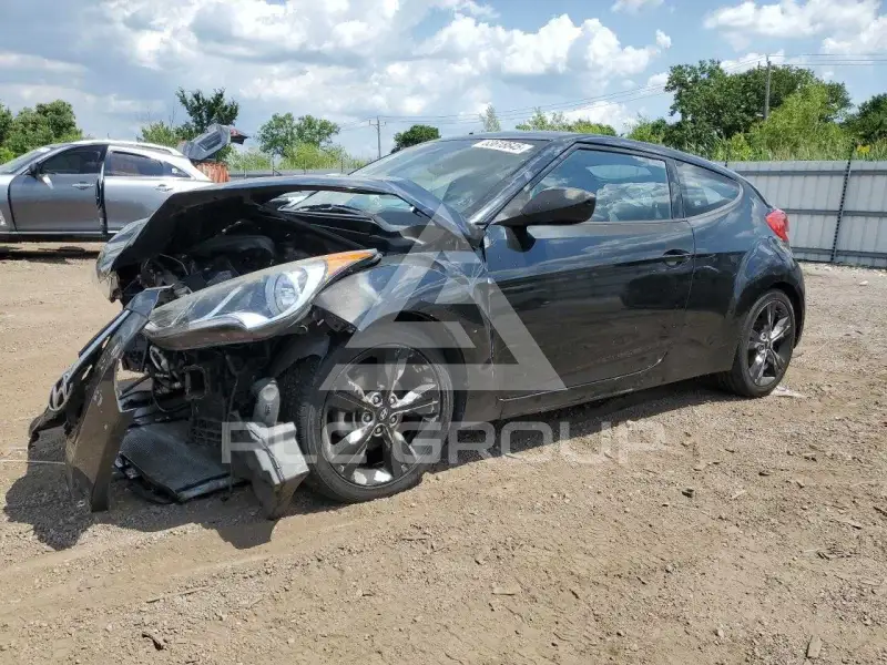 2017 Hyundai Veloster photo