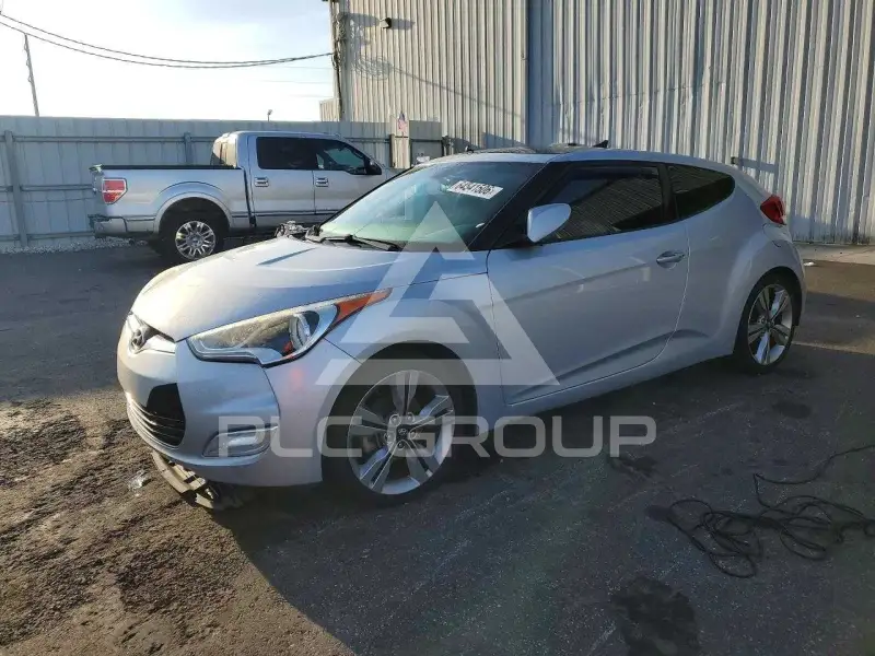 2017 Hyundai Veloster photo