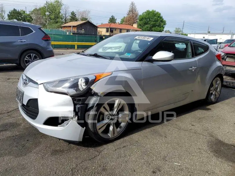 2017 Hyundai Veloster photo