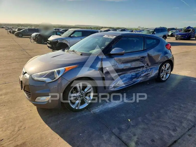 2017 Hyundai Veloster photo