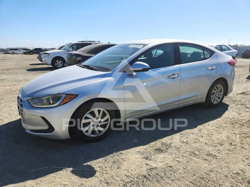 2017 Hyundai Elantra photo