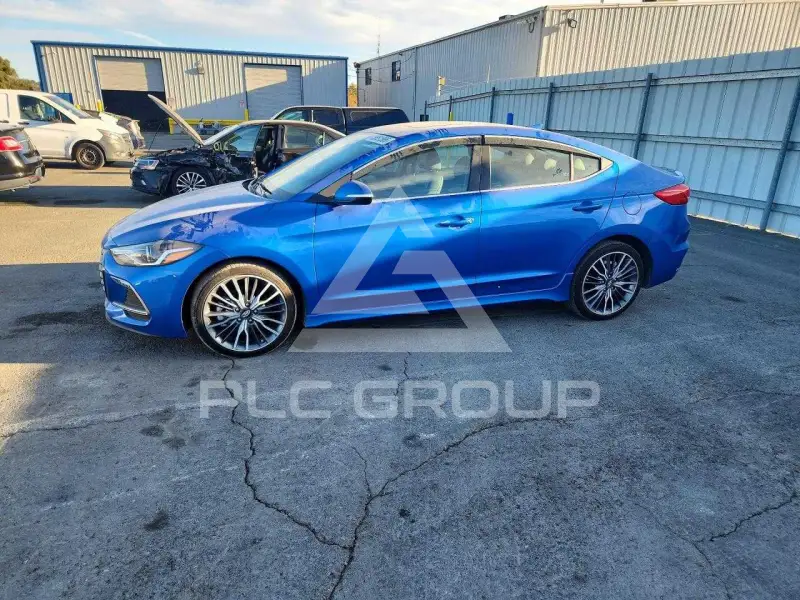 2017 Hyundai Elantra фото