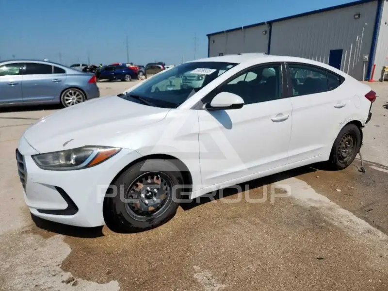 2017 Hyundai Elantra фото