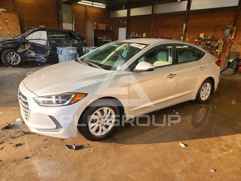 2017 Hyundai Elantra фото