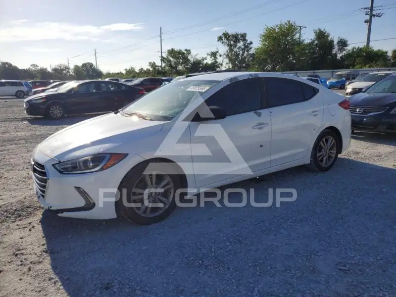 2017 Hyundai Elantra photo