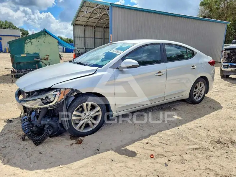 2017 Hyundai Elantra фото