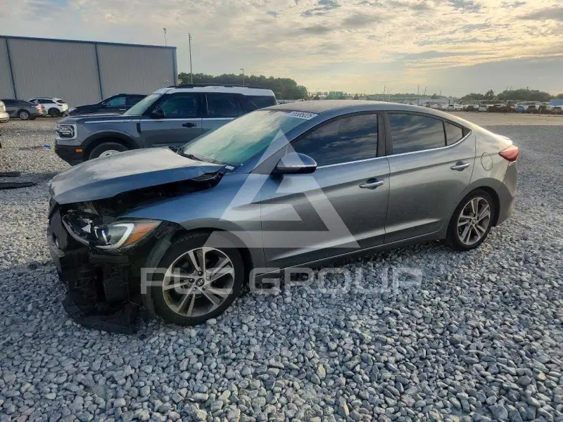 2017 Hyundai Elantra photo