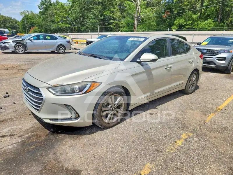 2017 Hyundai Elantra photo