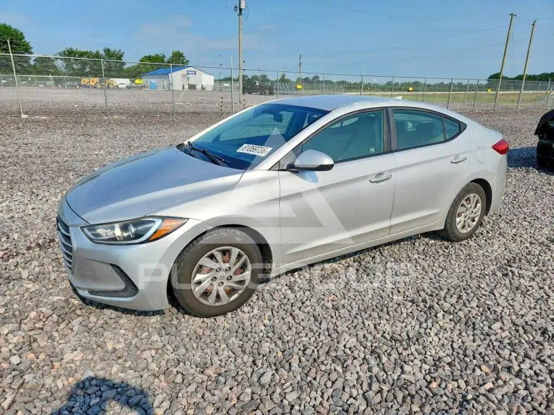 2017 Hyundai Elantra фото