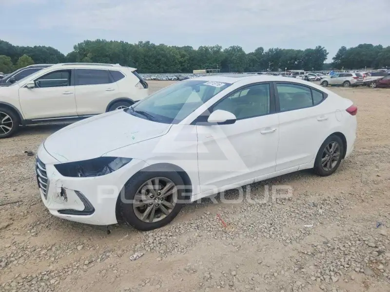 2017 Hyundai Elantra фото