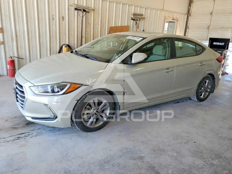 2017 Hyundai Elantra фото