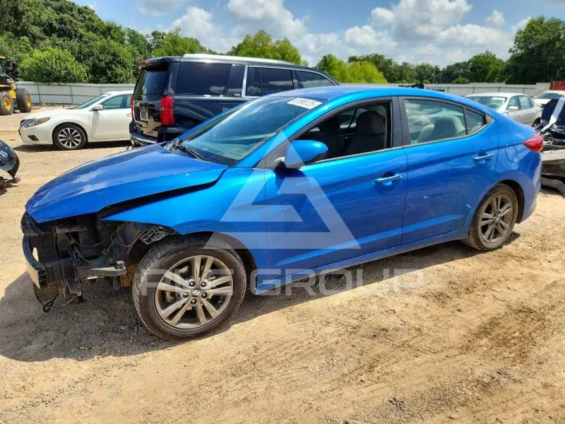 2017 Hyundai Elantra photo