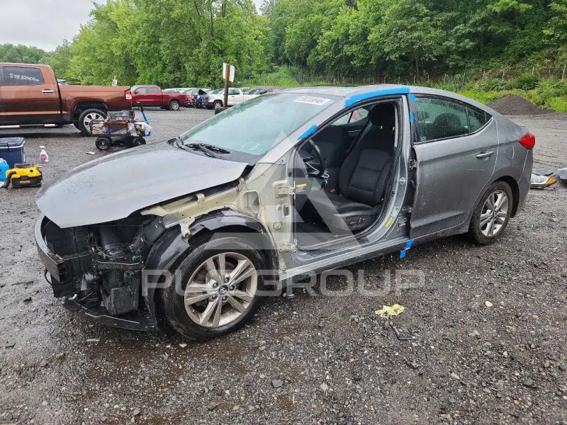 2017 Hyundai Elantra фото