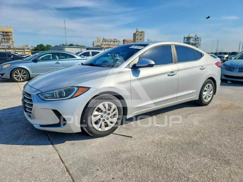 2017 Hyundai Elantra photo