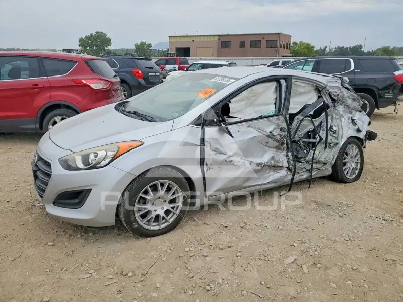 2017 Hyundai Elantra фото