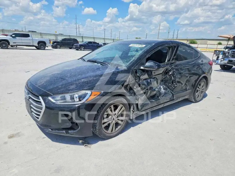 2017 Hyundai Elantra фото