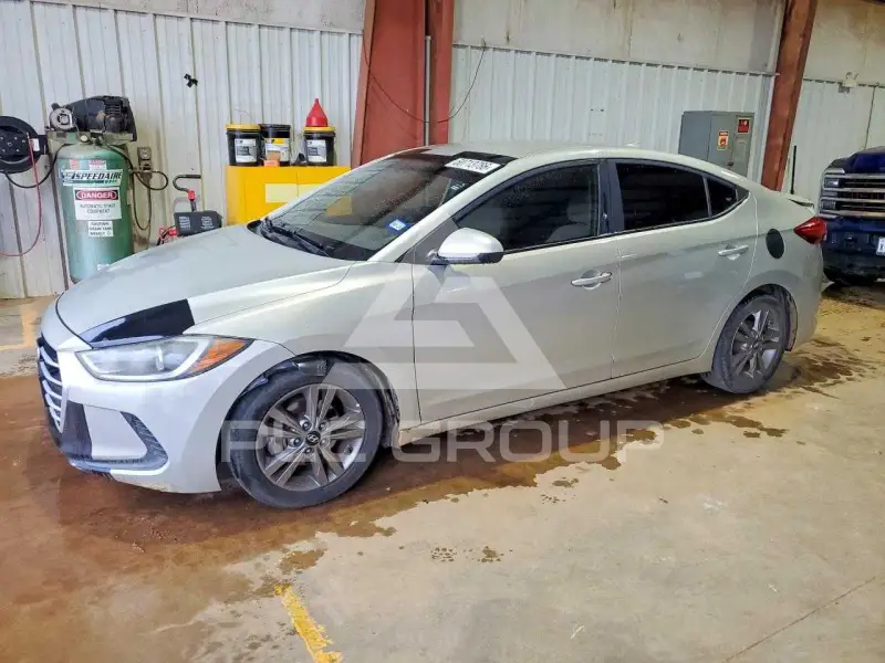 2017 Hyundai Elantra фото