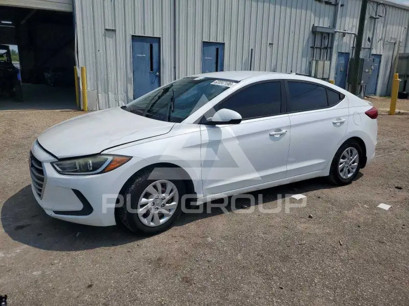2017 Hyundai Elantra фото
