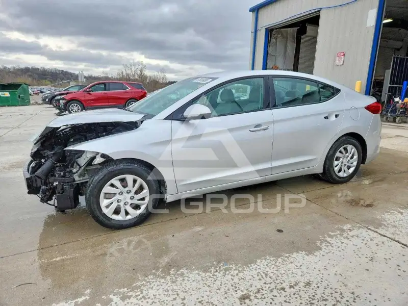 2017 Hyundai Elantra фото