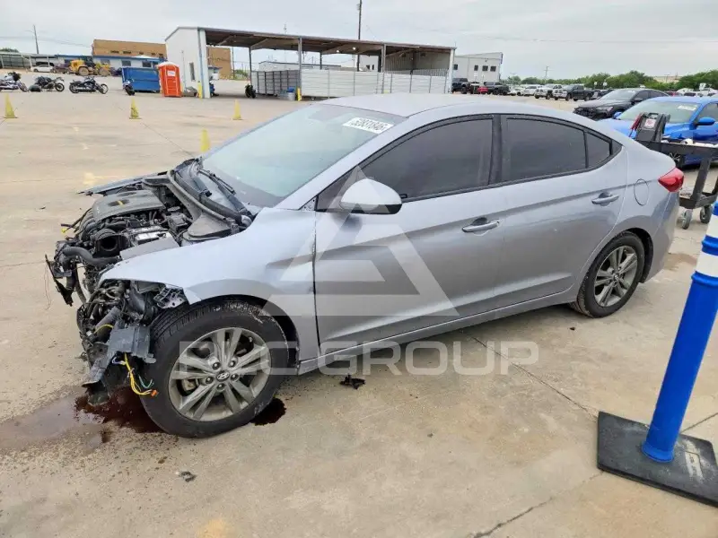 2017 Hyundai Elantra фото