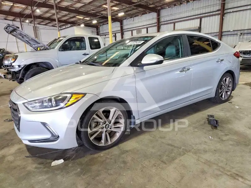 2017 Hyundai Elantra photo