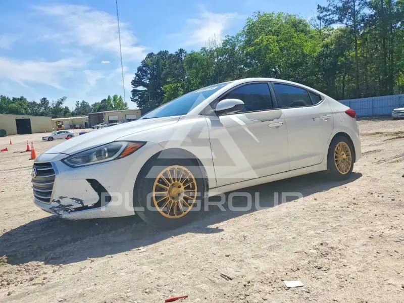 2017 Hyundai Elantra фото