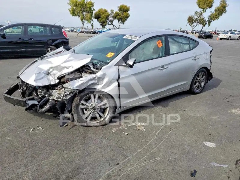 2017 Hyundai Elantra фото