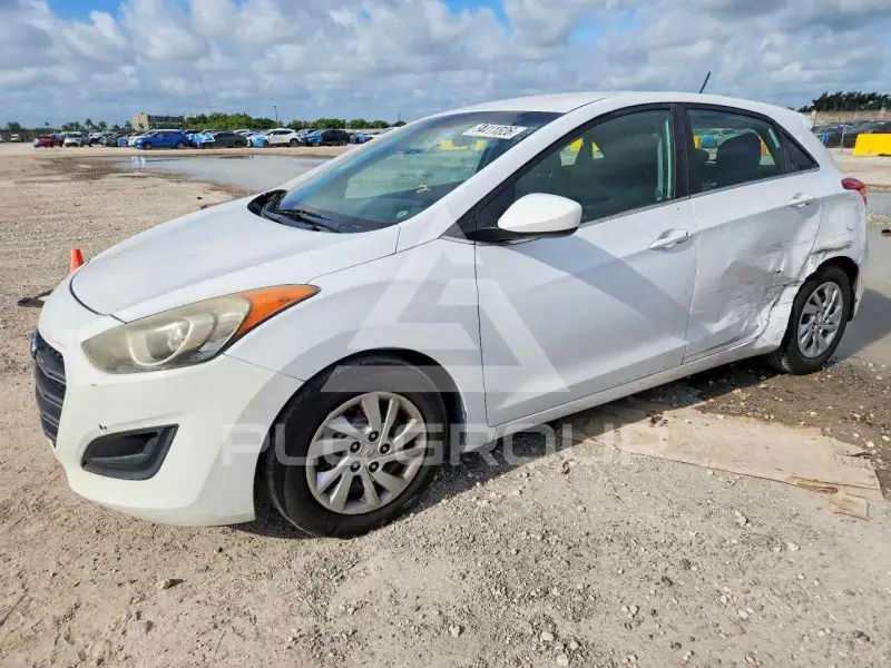 2017 Hyundai Elantra фото