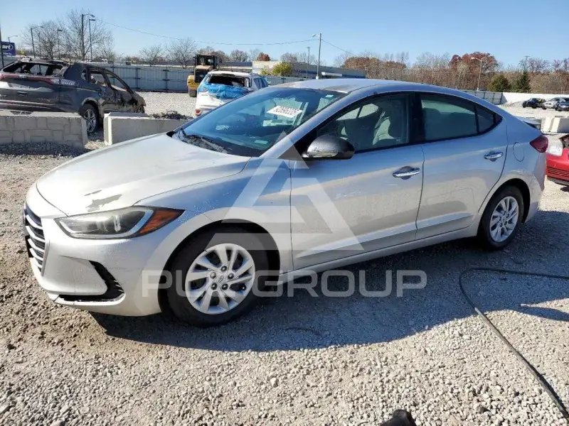 2017 Hyundai Elantra фото