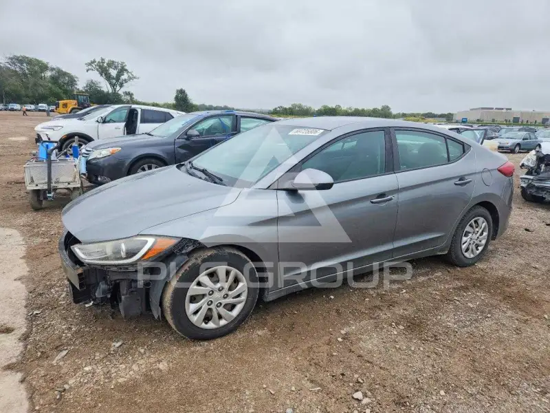 2017 Hyundai Elantra фото