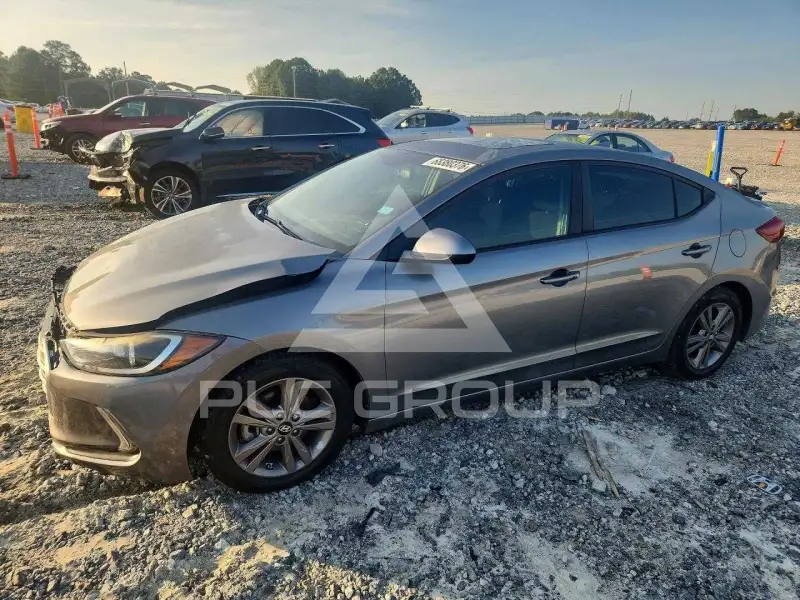 2017 Hyundai Elantra photo