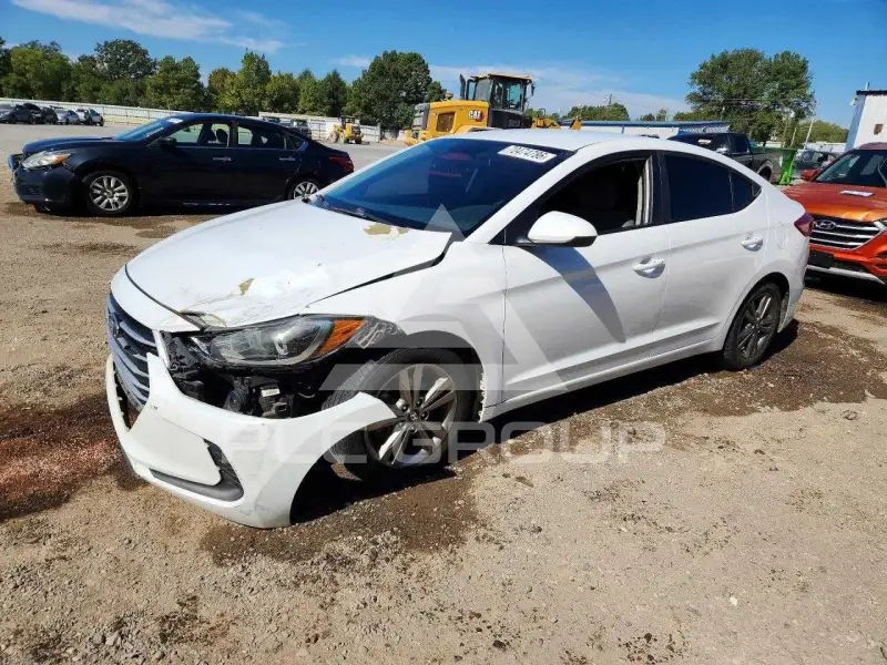 2017 Hyundai Elantra фото