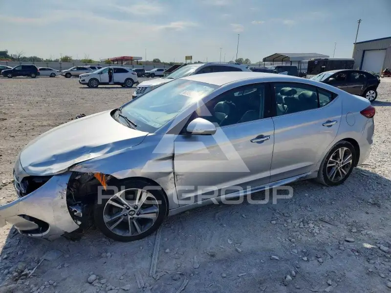 2017 Hyundai Elantra фото