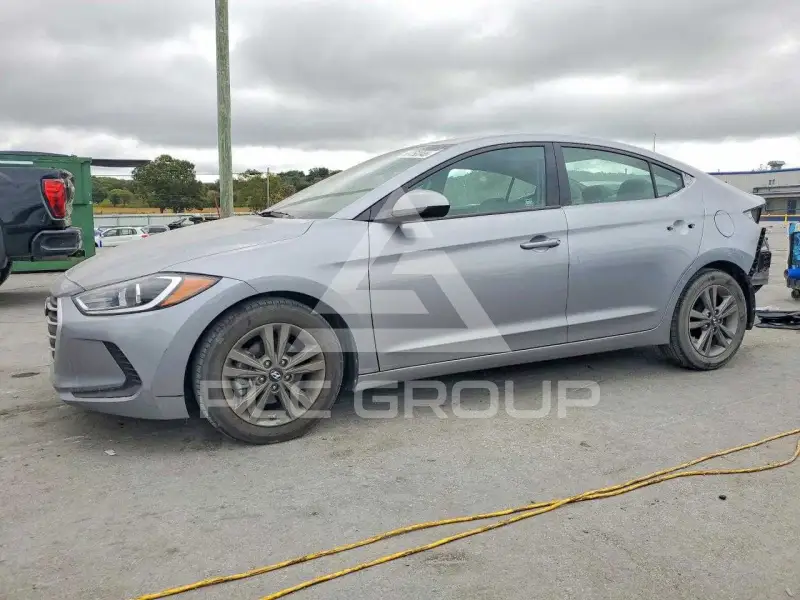 2017 Hyundai Elantra фото