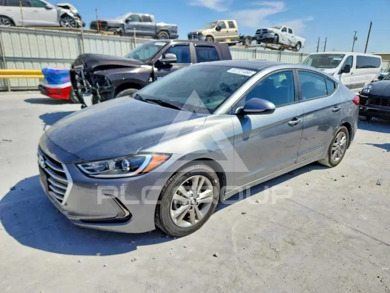 2017 Hyundai Elantra photo