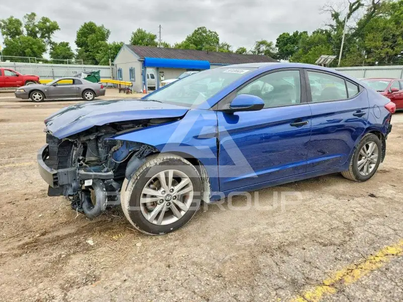 2017 Hyundai Elantra фото