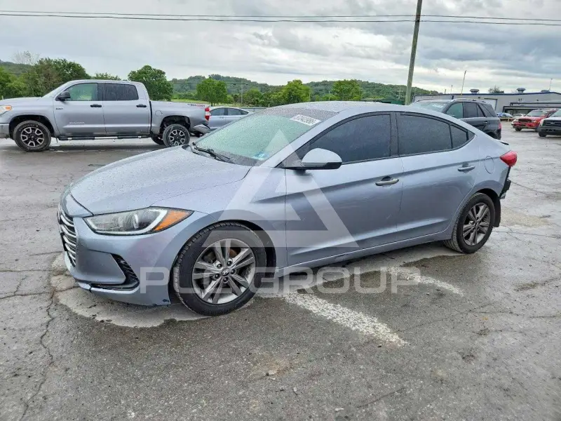 2017 Hyundai Elantra photo
