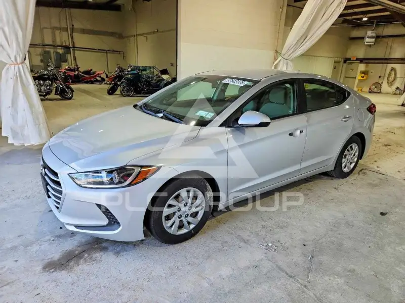 2017 Hyundai Elantra фото