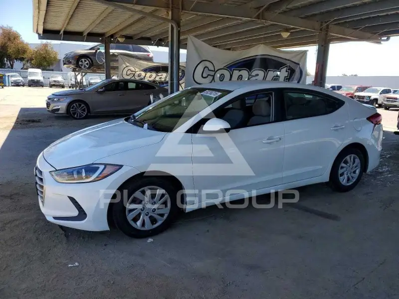 2017 Hyundai Elantra фото