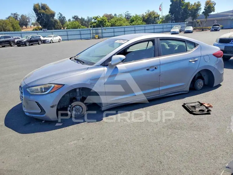 2017 Hyundai Elantra photo